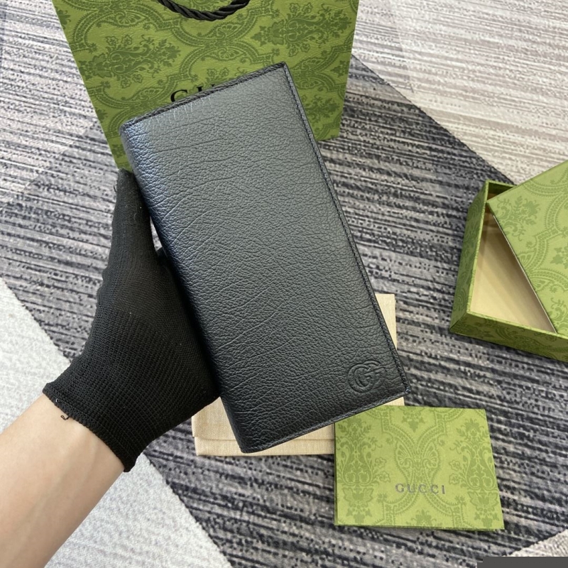 G*u*i wallets & purse